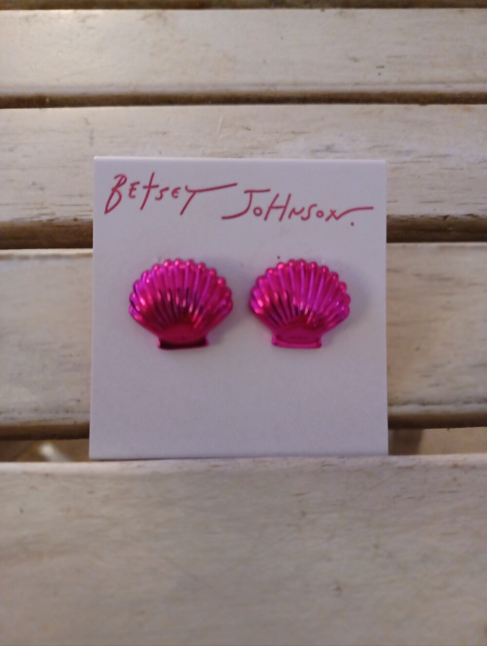 Betsey Johnson  Metallic Pink Shell Stud Earrings Nwt